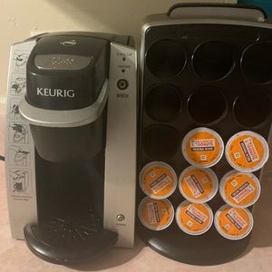 Keurig coffee maker, semi new